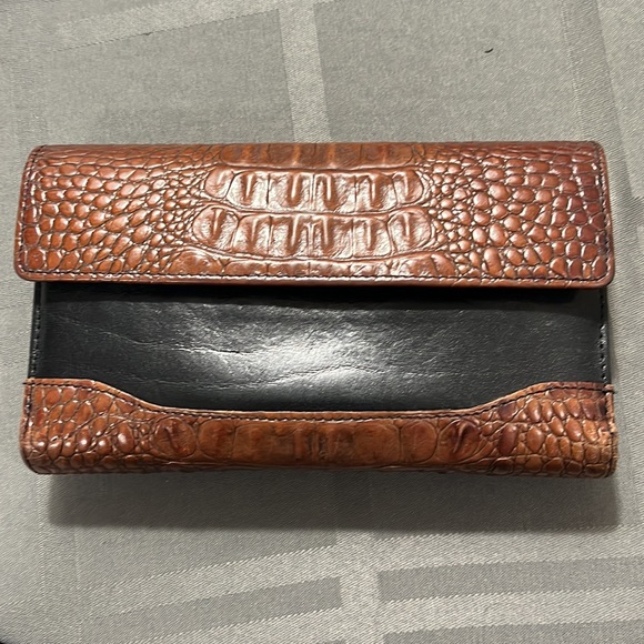 Authentic Brahmin Tuscan Collection Purse - Picture 10 of 17